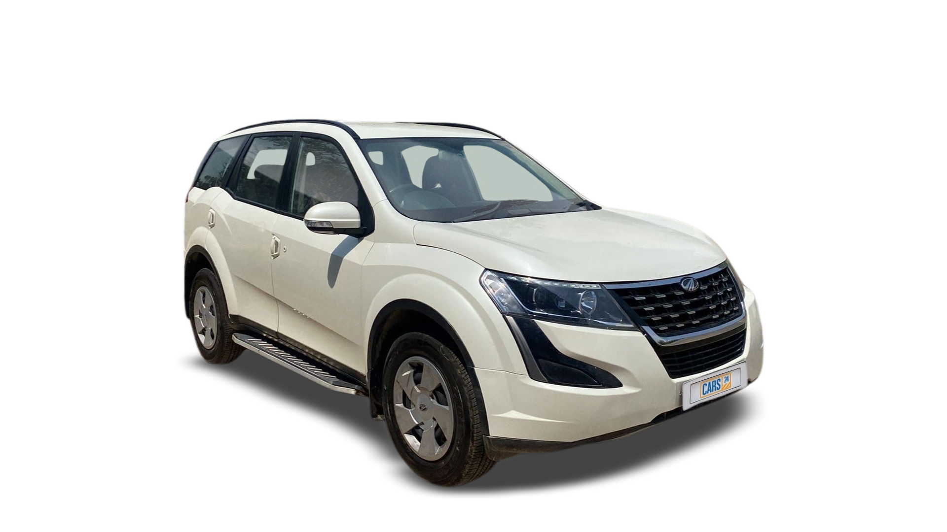 Mahindra XUV500-img