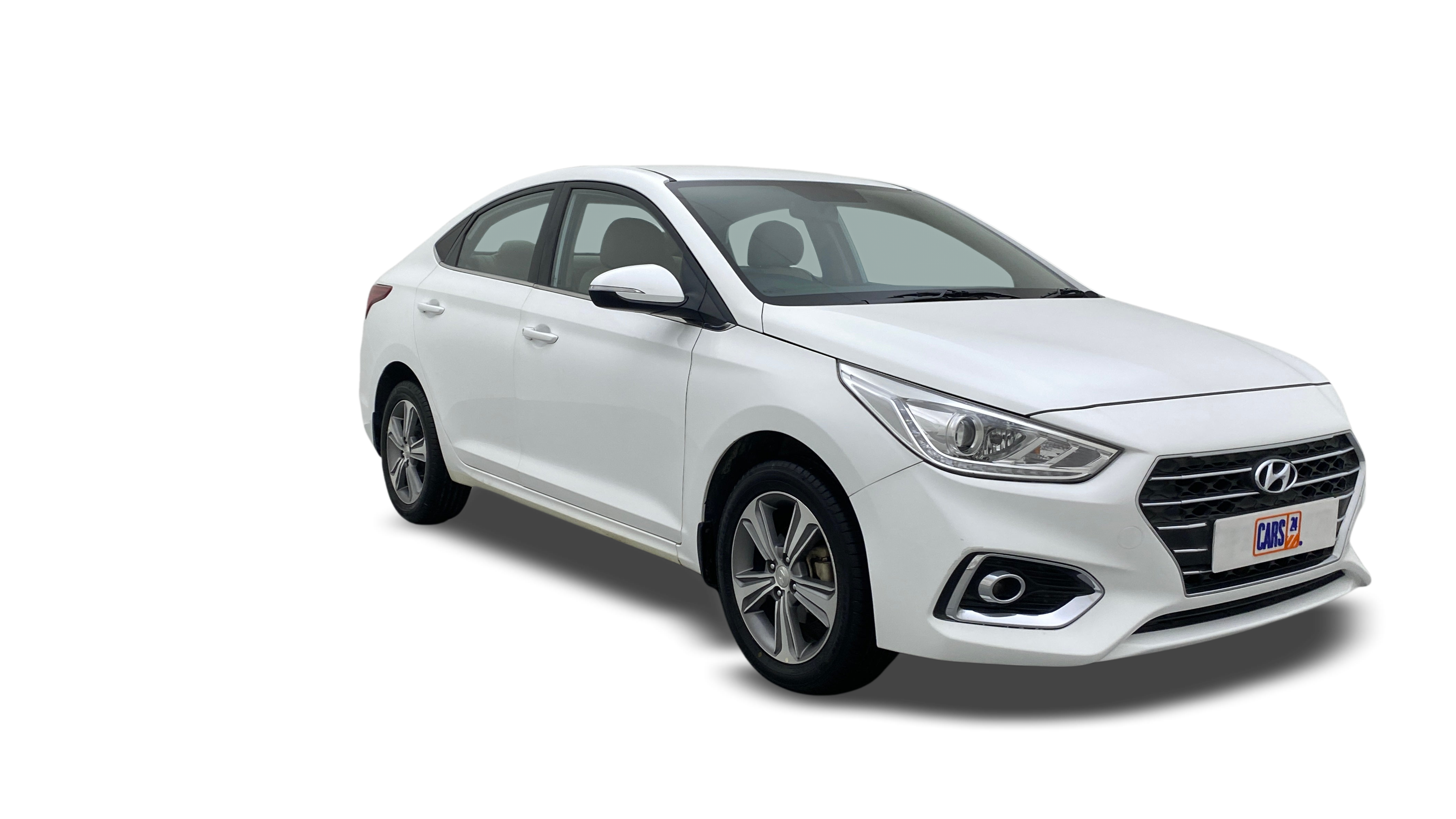 Hyundai Verna-img
