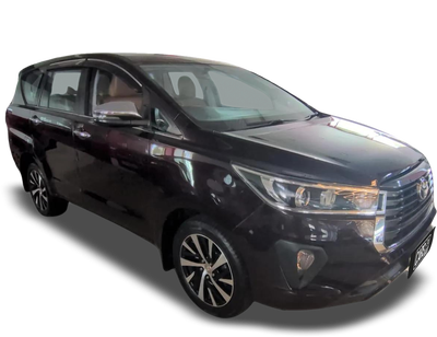 Toyota Innova Crysta-img