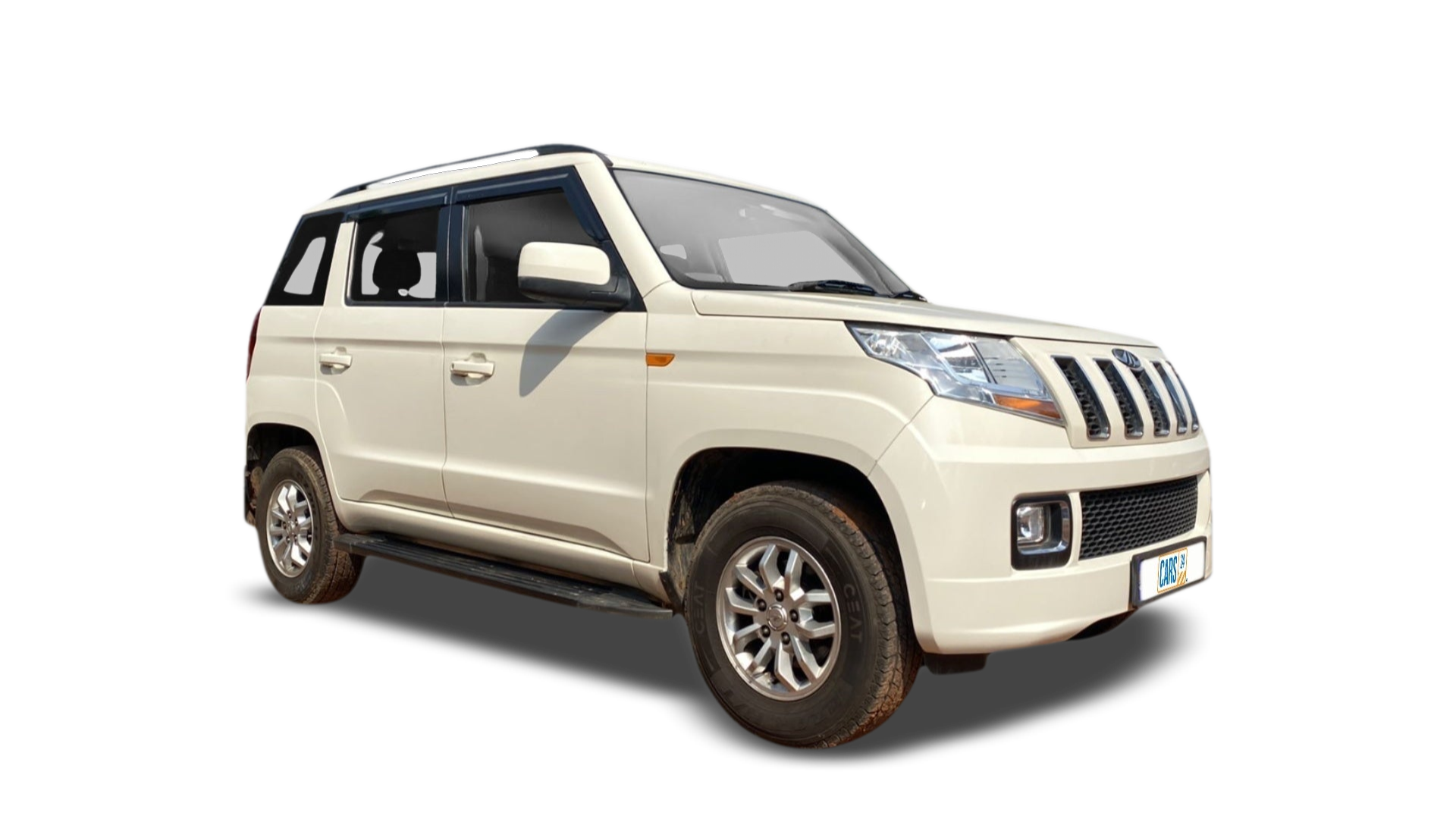 Mahindra TUV300-img
