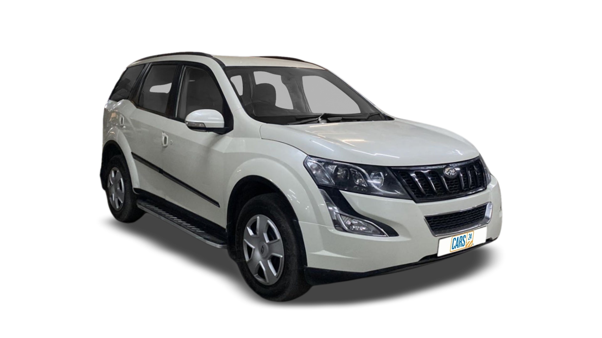 Mahindra XUV500-img