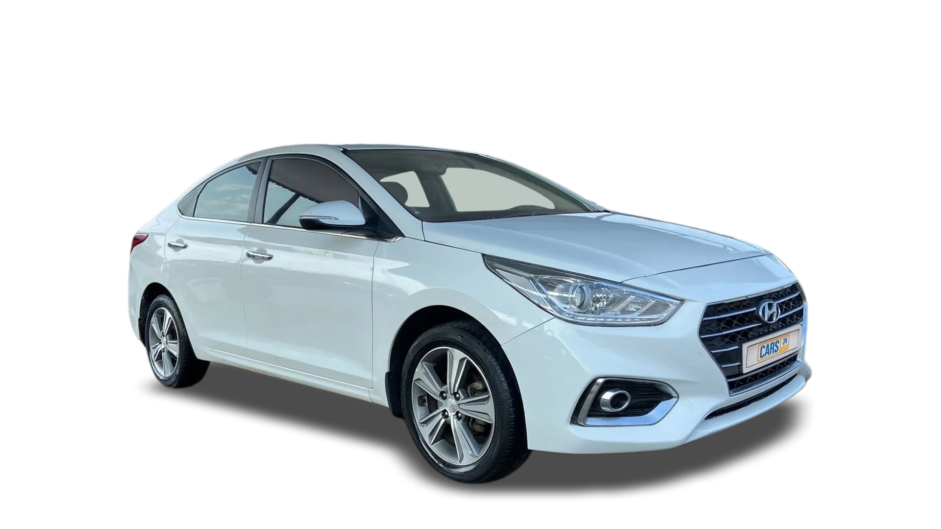 Hyundai Verna-img