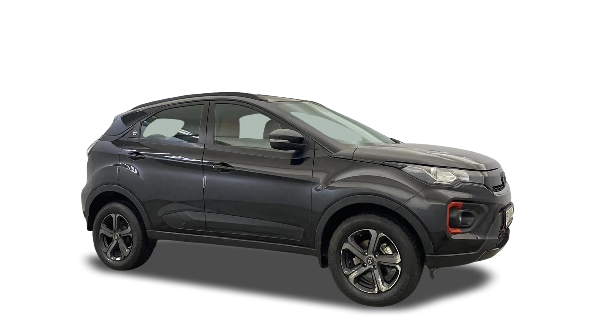 Tata NEXON-img