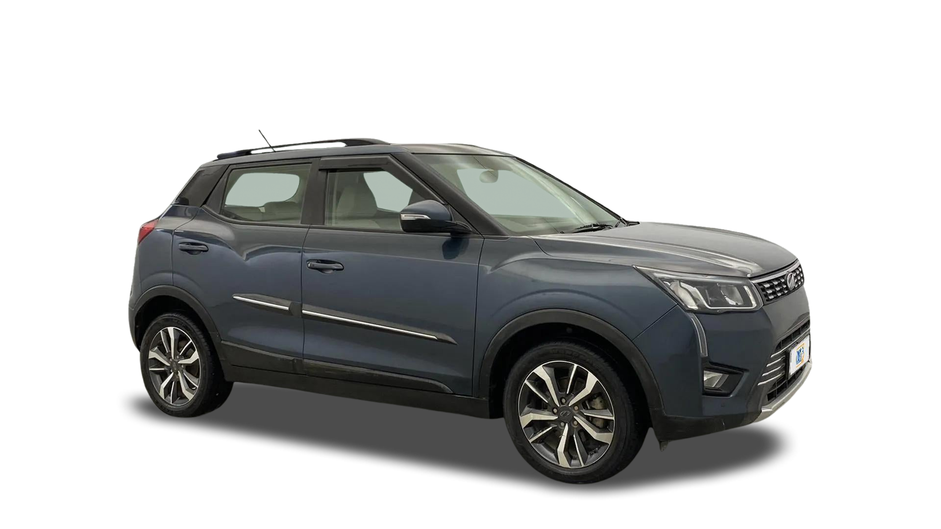 2021 Mahindra XUV300 - SUV - Petrol - Manual - ₹6.67 lakh