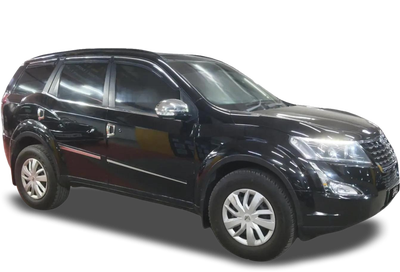 Mahindra XUV500-img