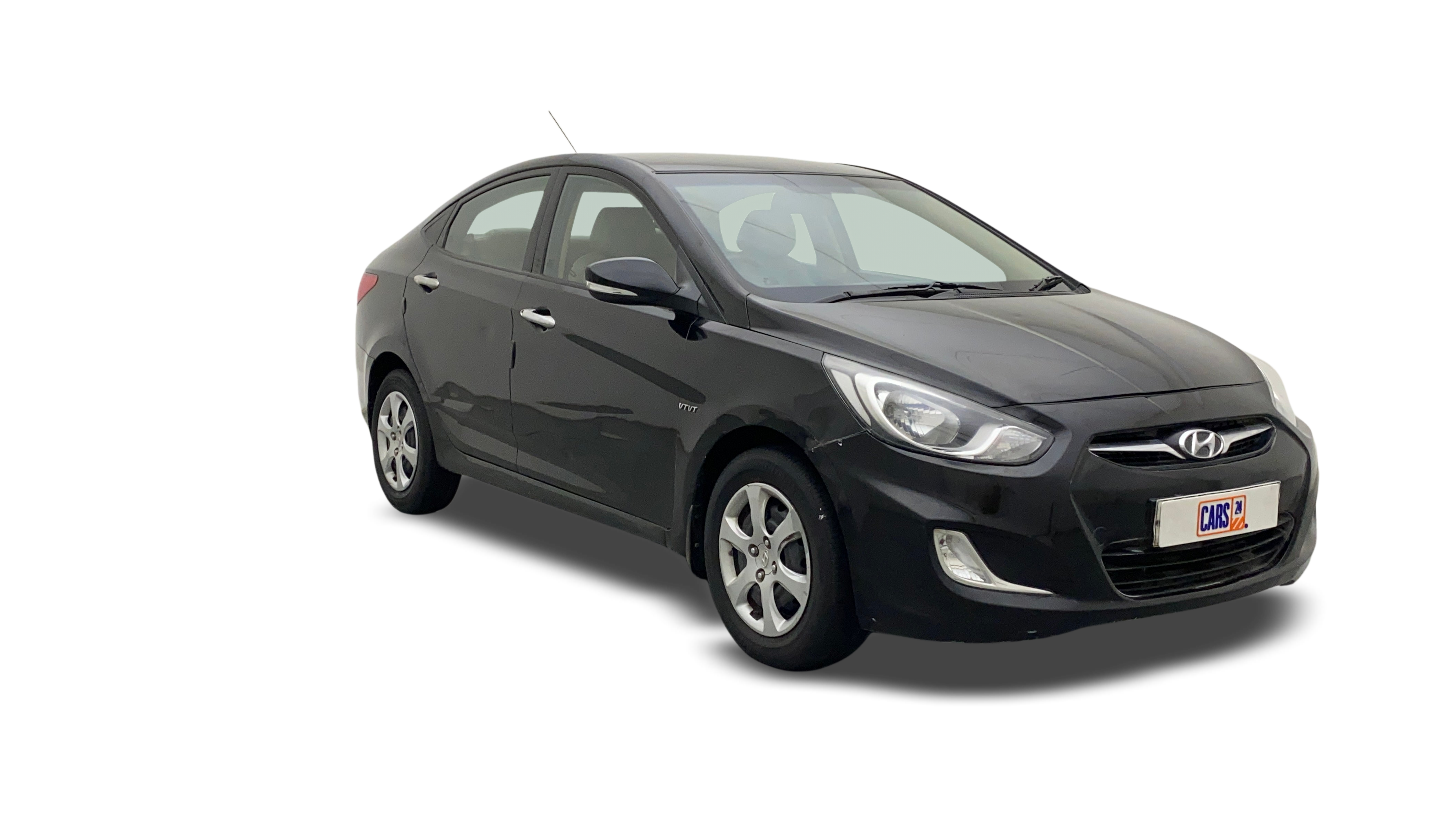 Hyundai Verna-img