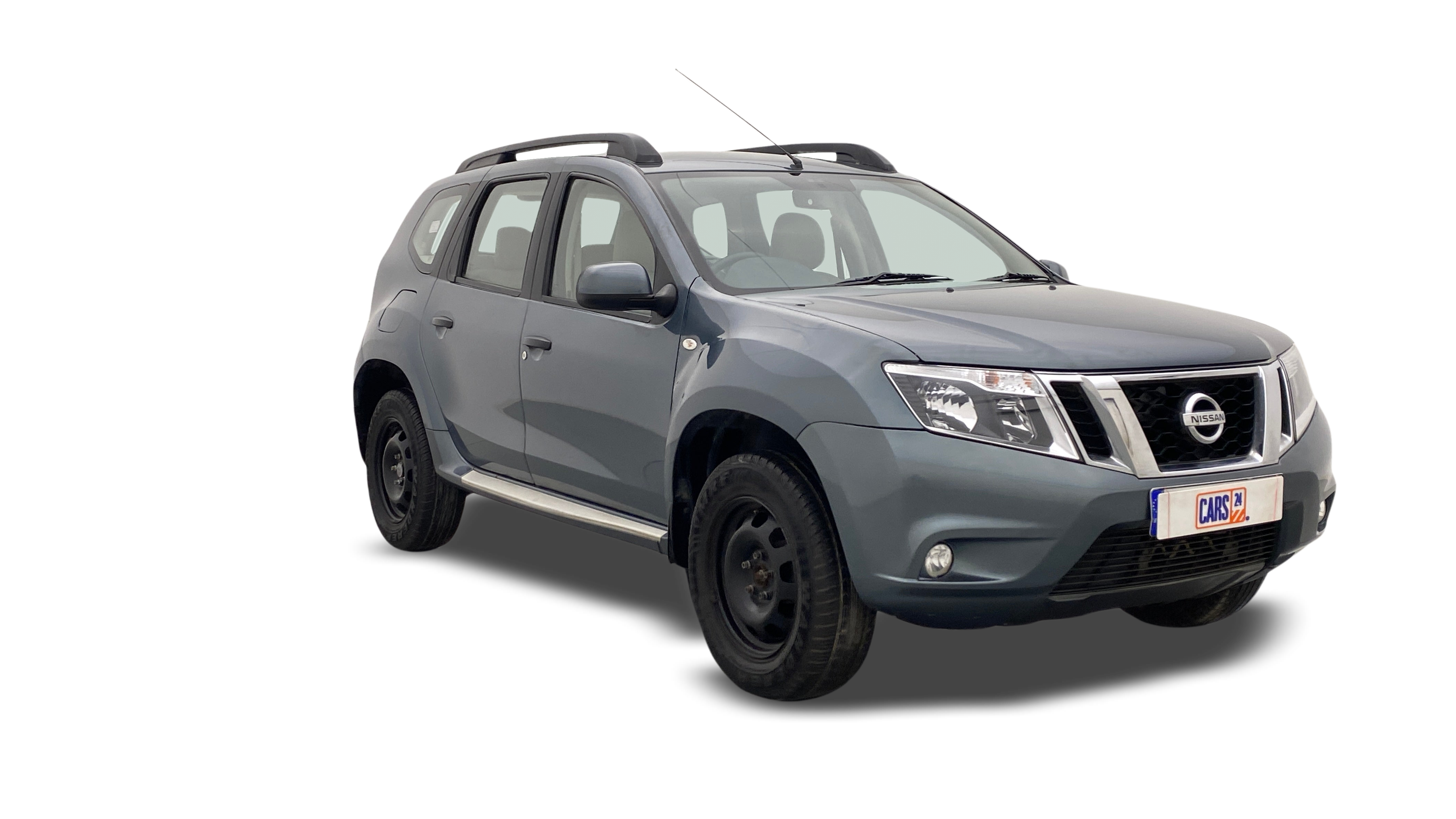 2016 Nissan Terrano - SUV - Petrol - Manual - ₹6.95 lakh