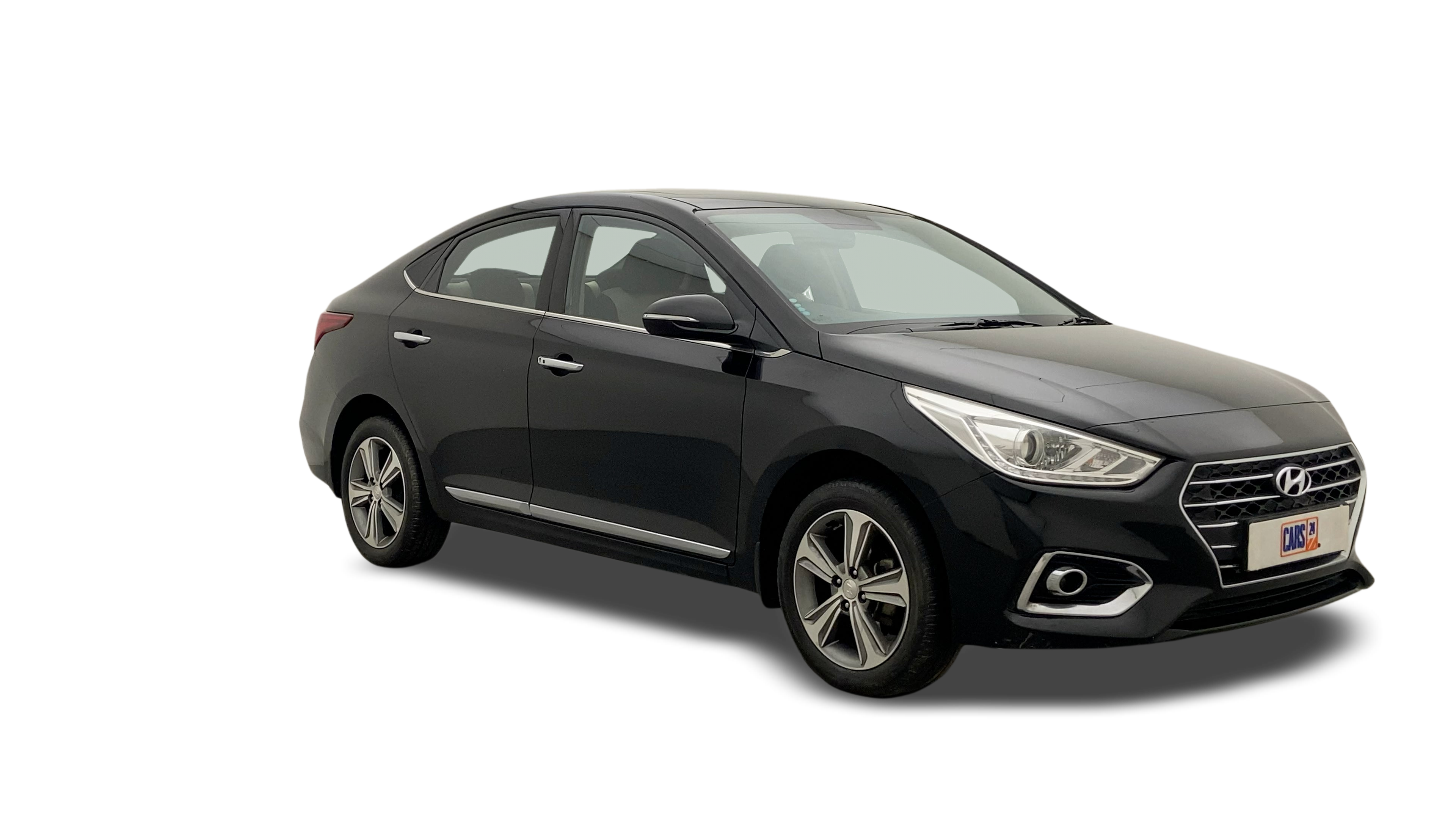 Hyundai Verna-img