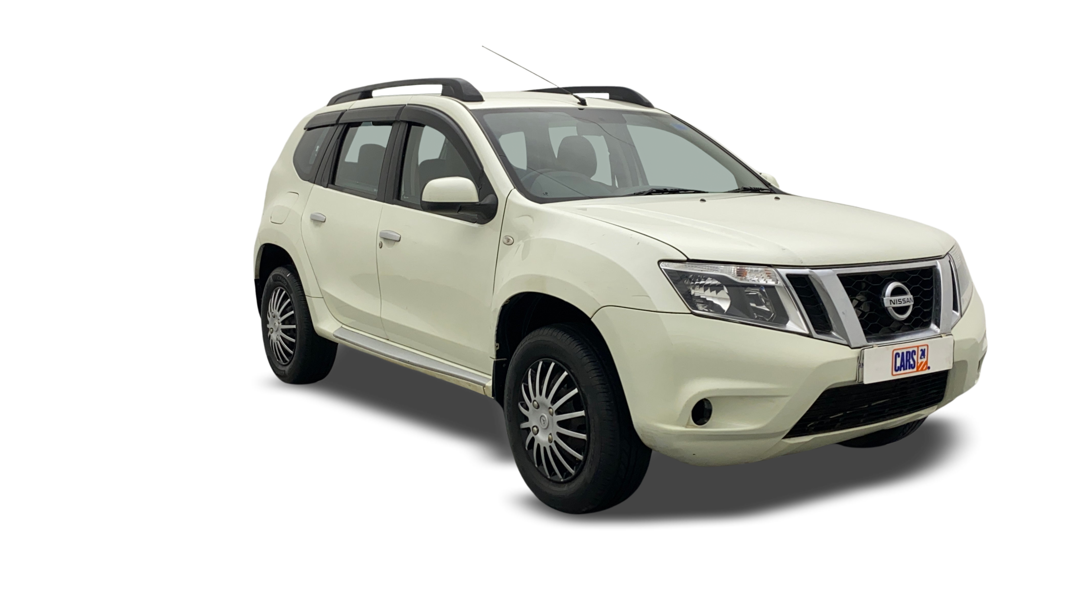 2014 Nissan Terrano - SUV - Petrol - Manual - ₹4.30 lakh