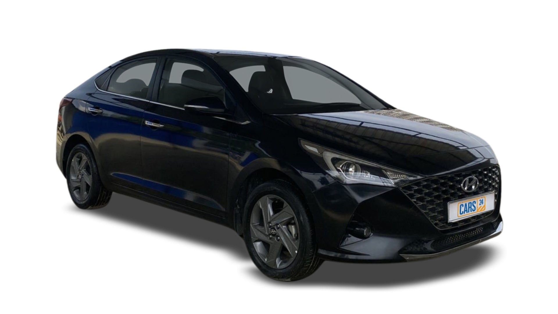 Hyundai Verna-img