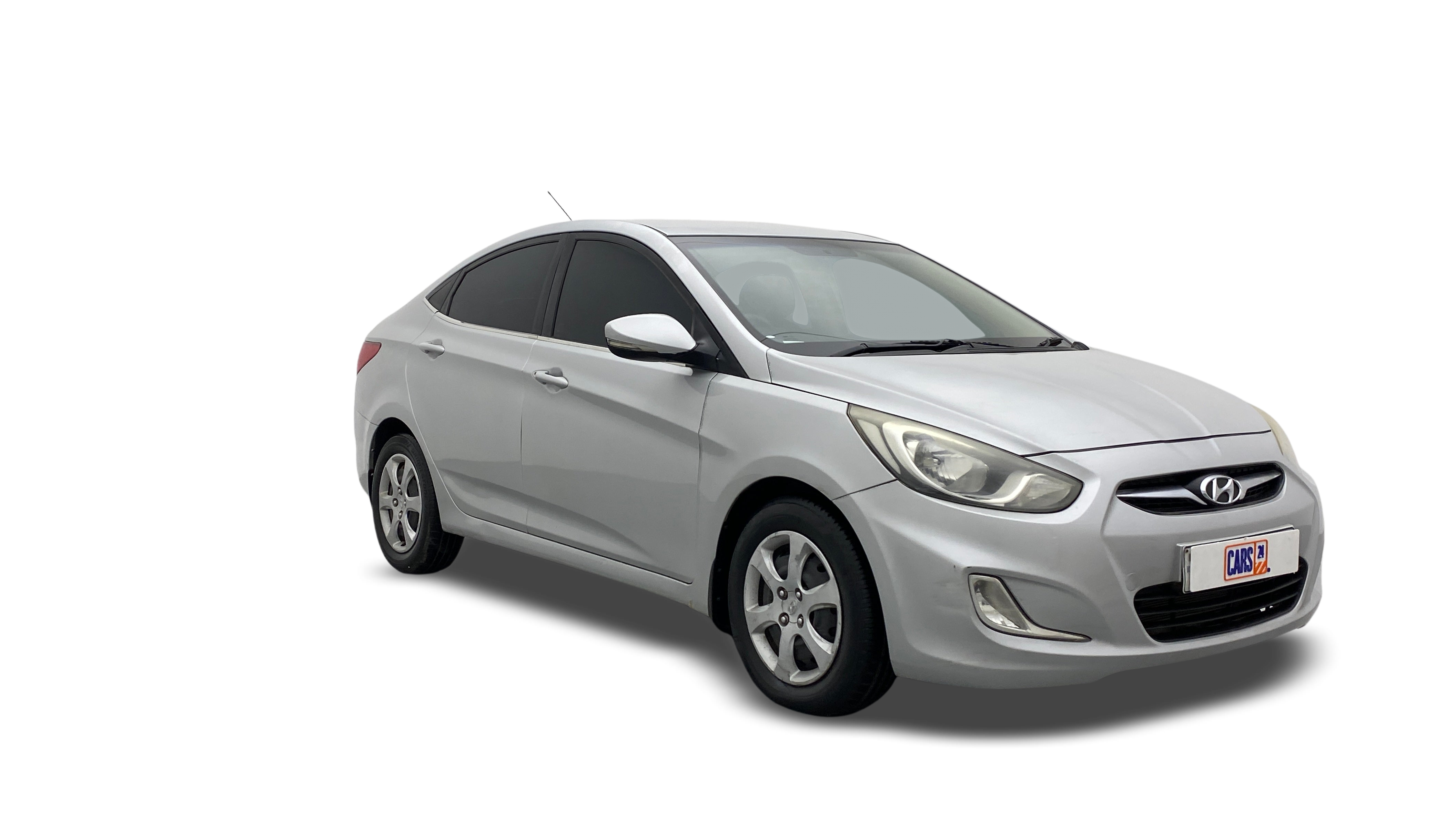 Hyundai Verna-img