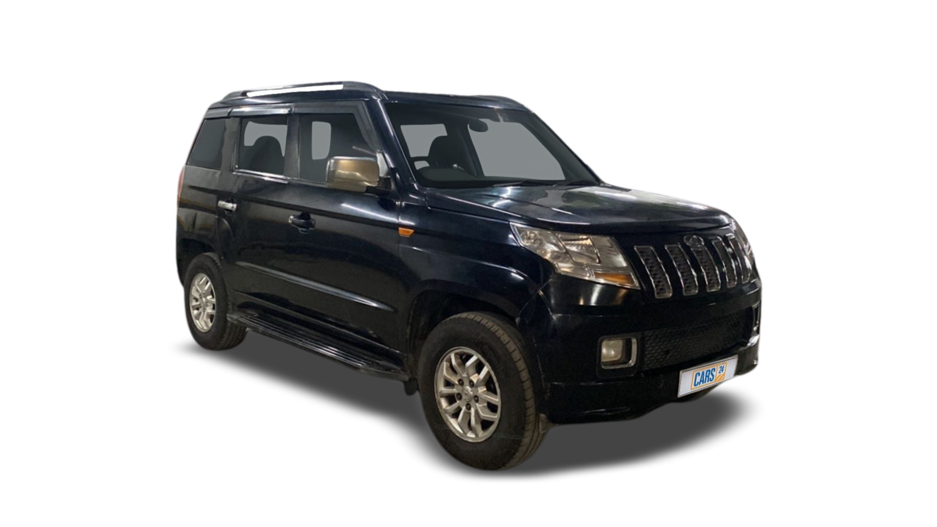 Mahindra TUV300-img