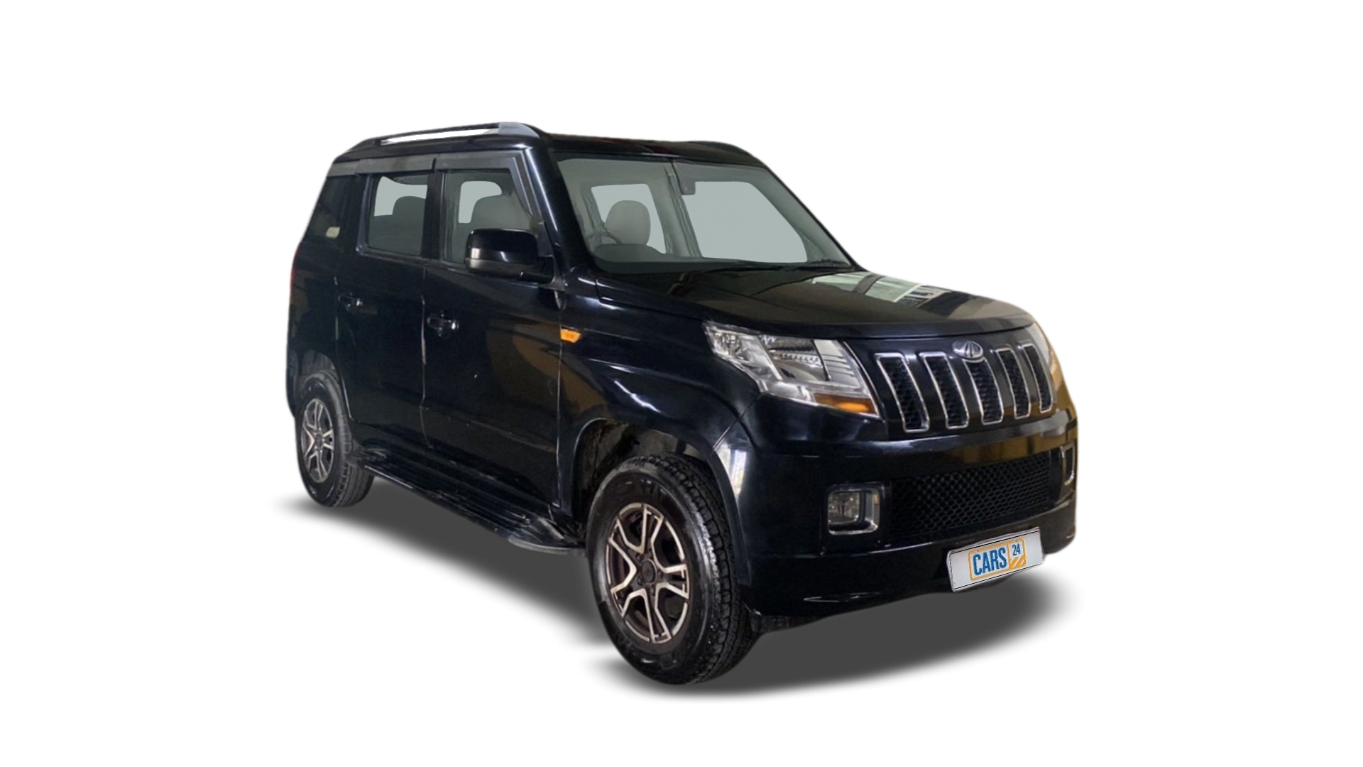 Mahindra TUV300-img