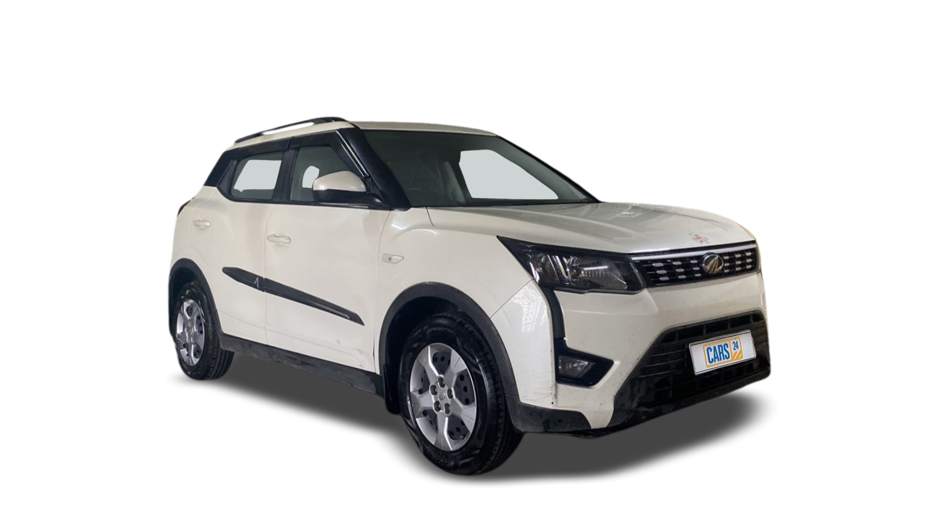 2021 Mahindra XUV300 - SUV - Petrol - Manual - ₹8.82 lakh