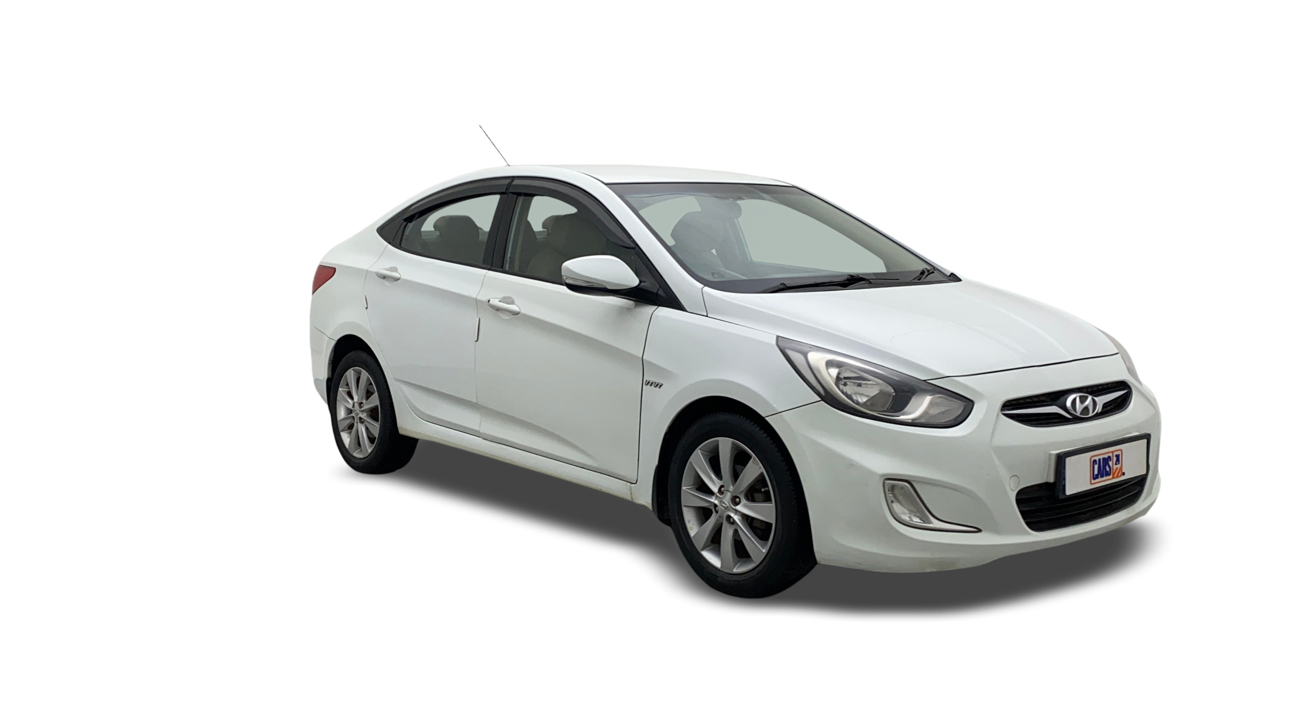 Hyundai Verna-img
