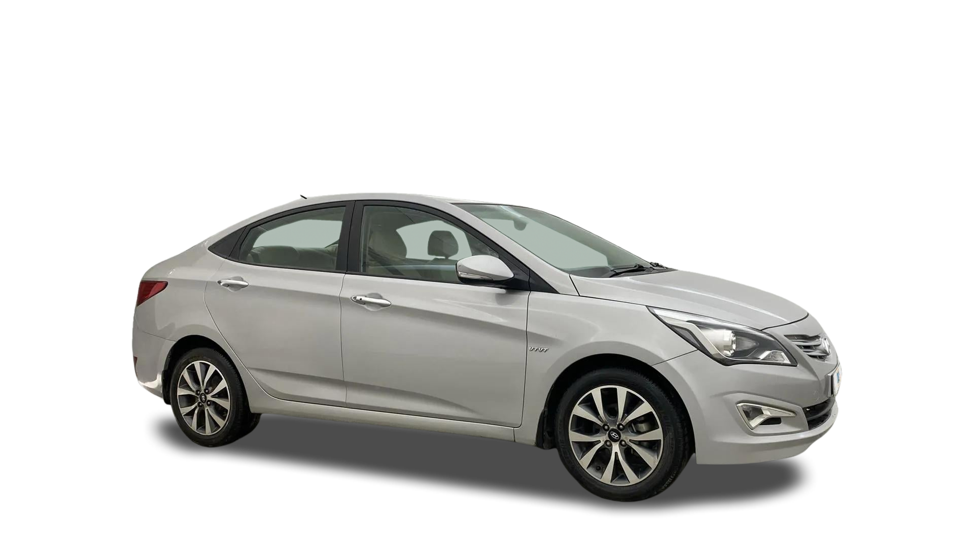 Hyundai Verna-img