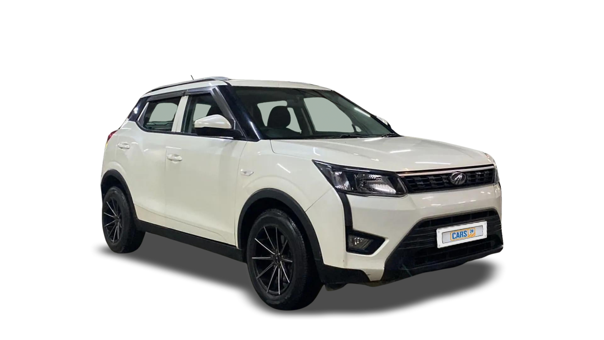 2020 Mahindra XUV300 - SUV - Diesel - Manual - ₹6.15 lakh