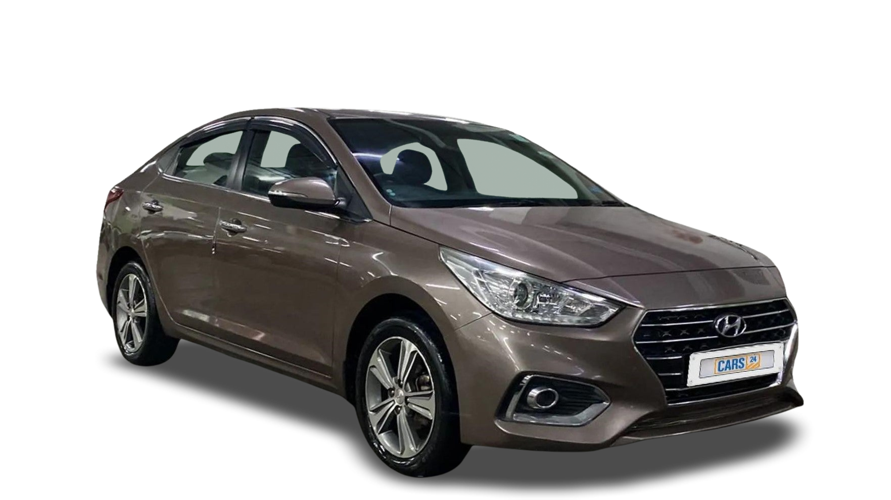 Hyundai Verna-img