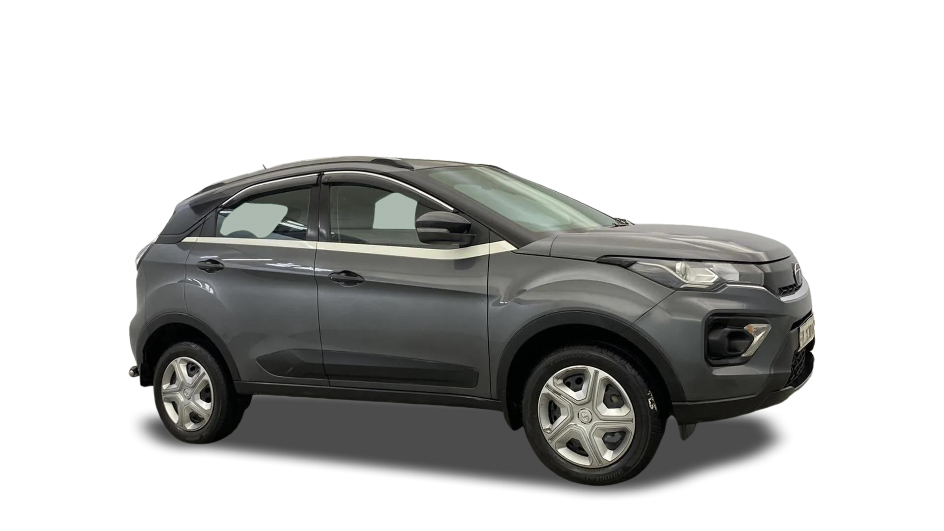 Tata NEXON-img