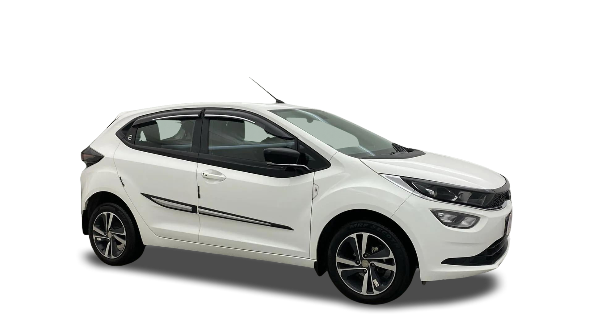 2024 Tata ALTROZ - Hatchback - Petrol - Manual - ₹7.80 lakh