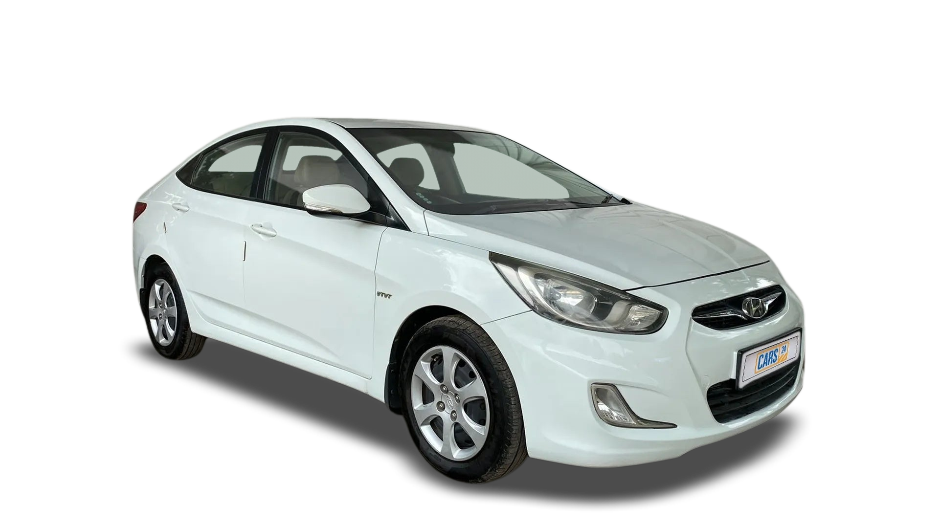 Hyundai Verna-img