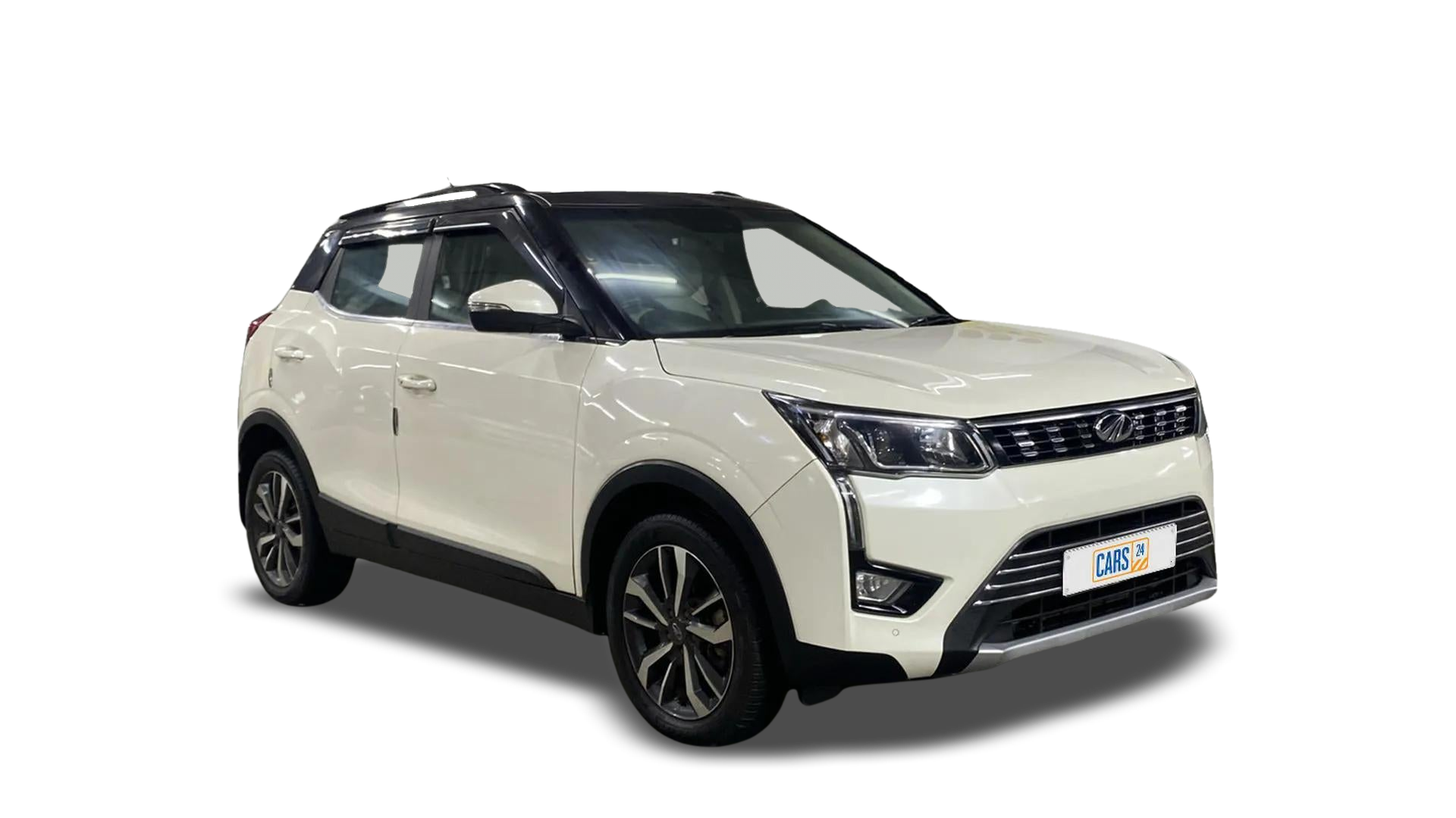 2021 Mahindra XUV300 - SUV - Diesel - Automatic - ₹8.35 lakh
