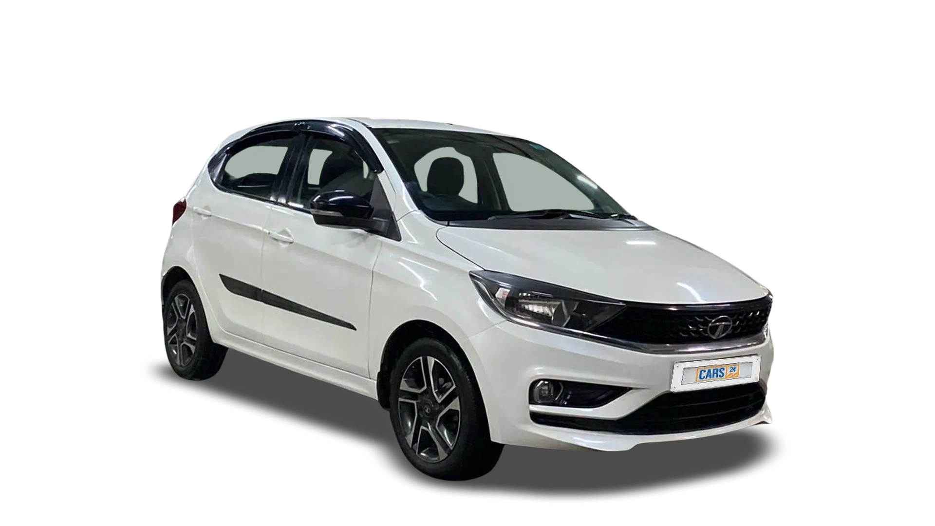 Tata Tiago-img