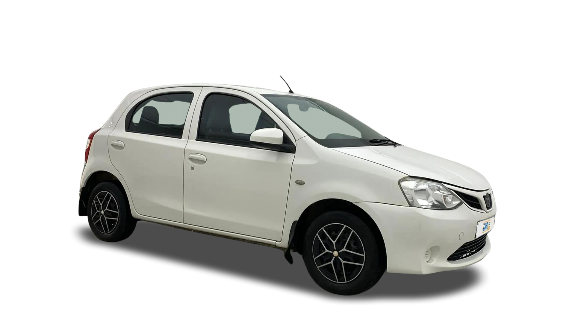 Toyota Etios Liva-img