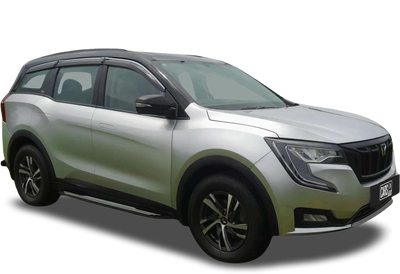 Mahindra XUV700-img