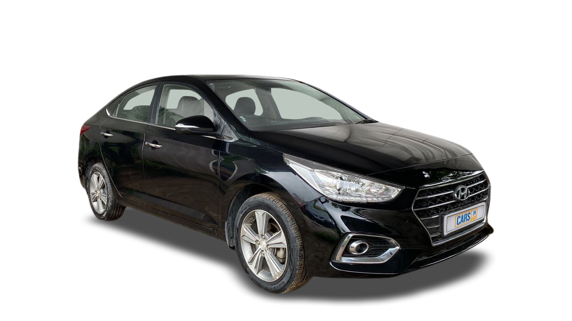 Hyundai Verna-img