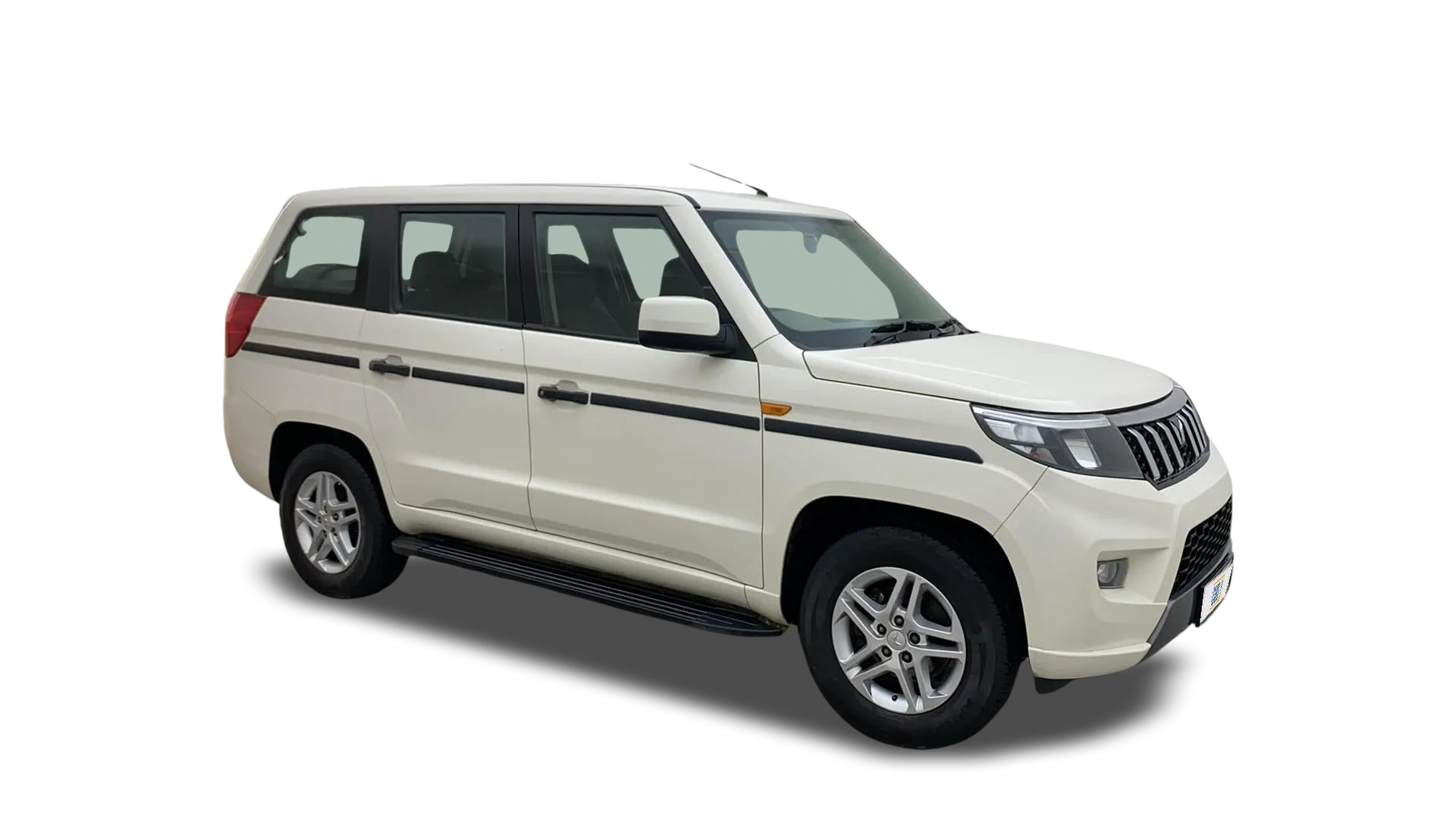 Mahindra Bolero Neo Plus-img