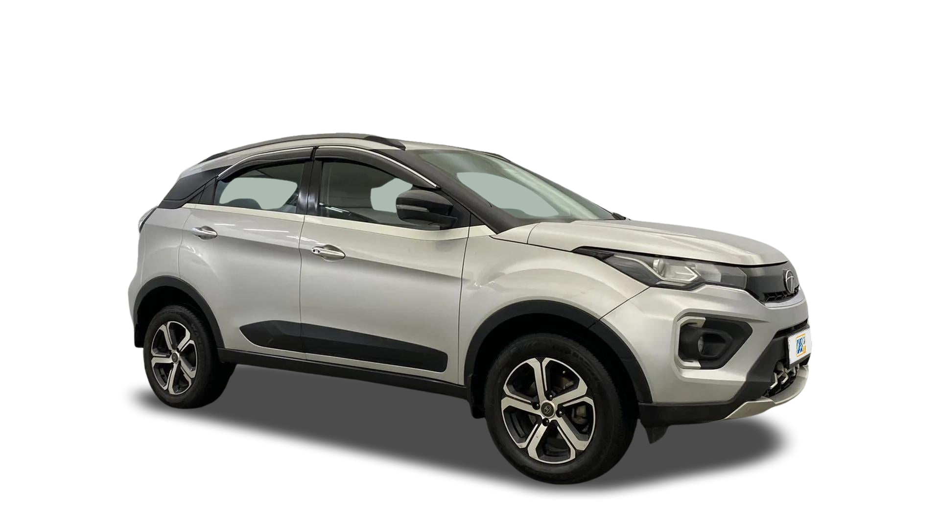 Tata NEXON-img
