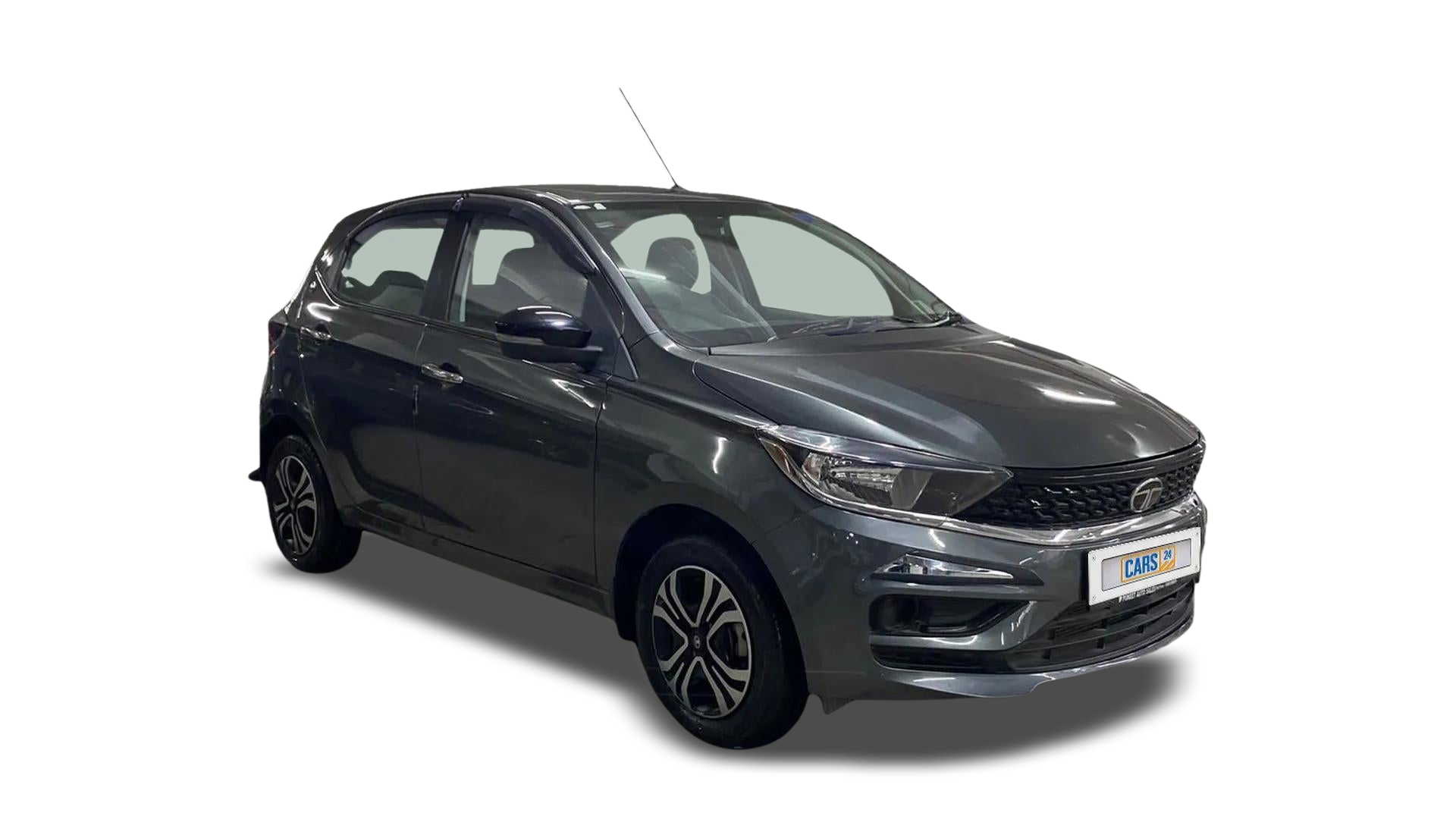 Tata Tiago-img
