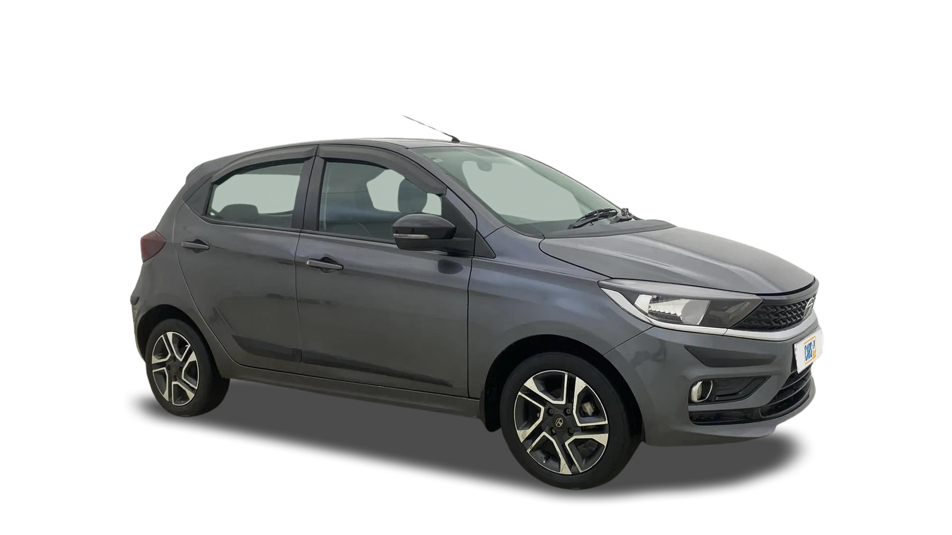 Tata Tiago-img