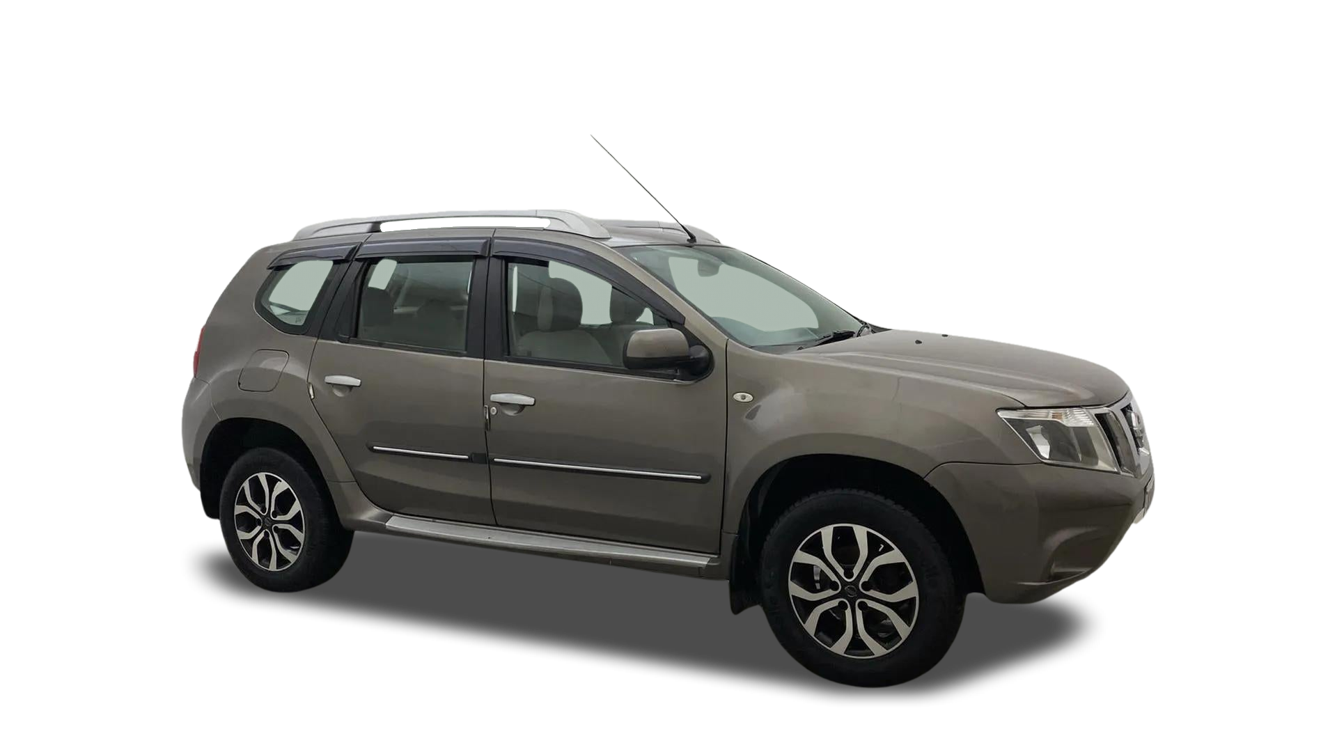 2014 Nissan Terrano - SUV - Diesel - Manual - ₹5.28 lakh