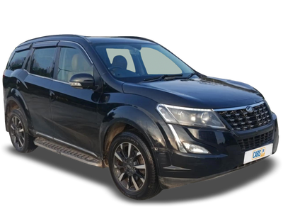 Mahindra XUV500-img