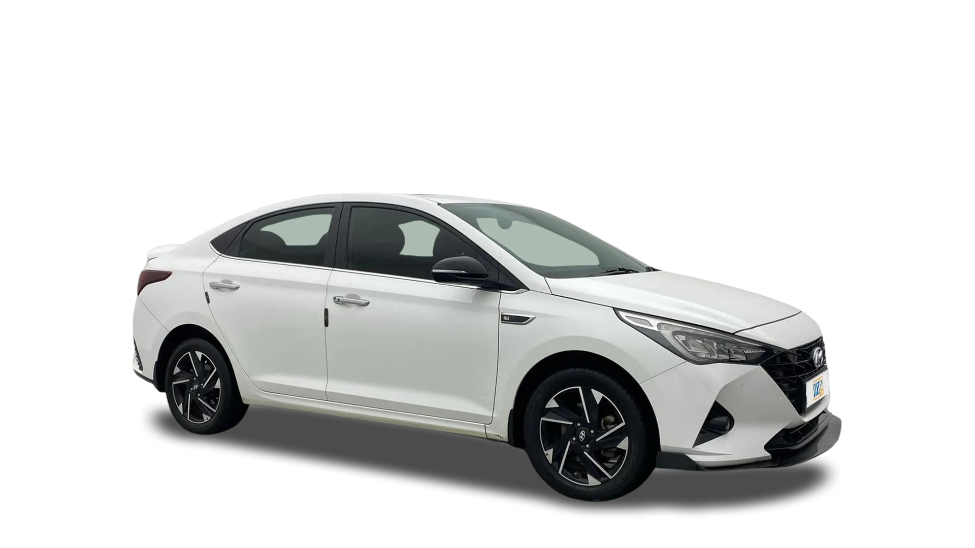 Hyundai Verna-img