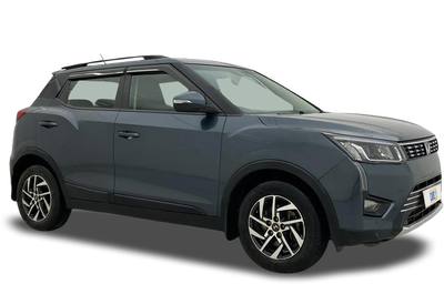 Mahindra XUV300-img