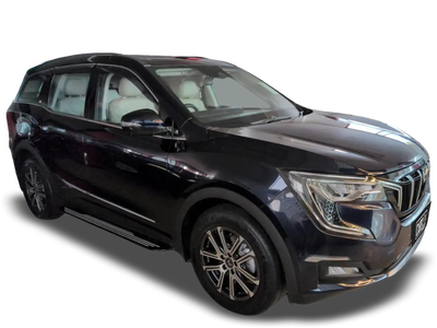 Mahindra XUV700-img