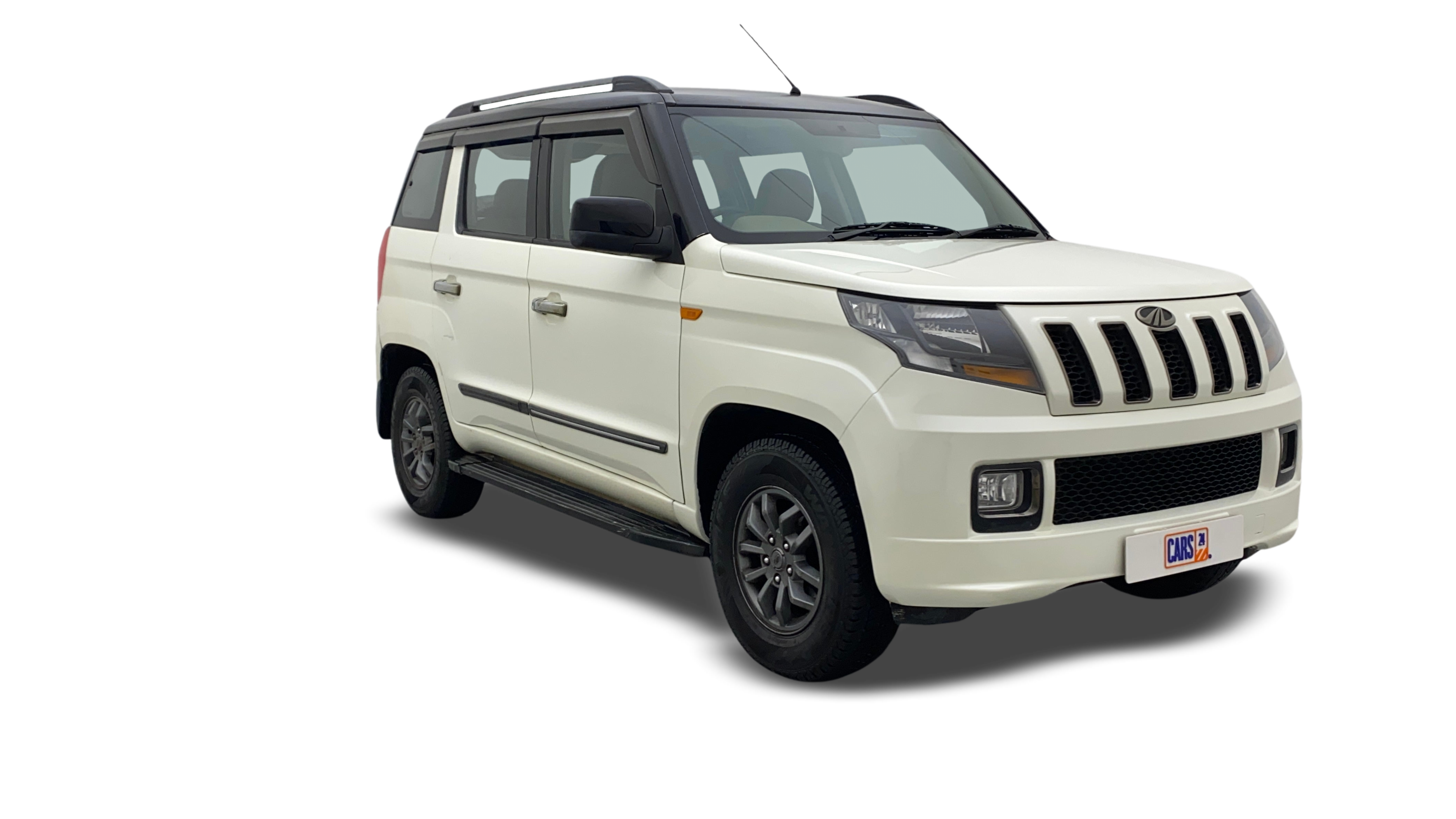 Mahindra TUV300-img