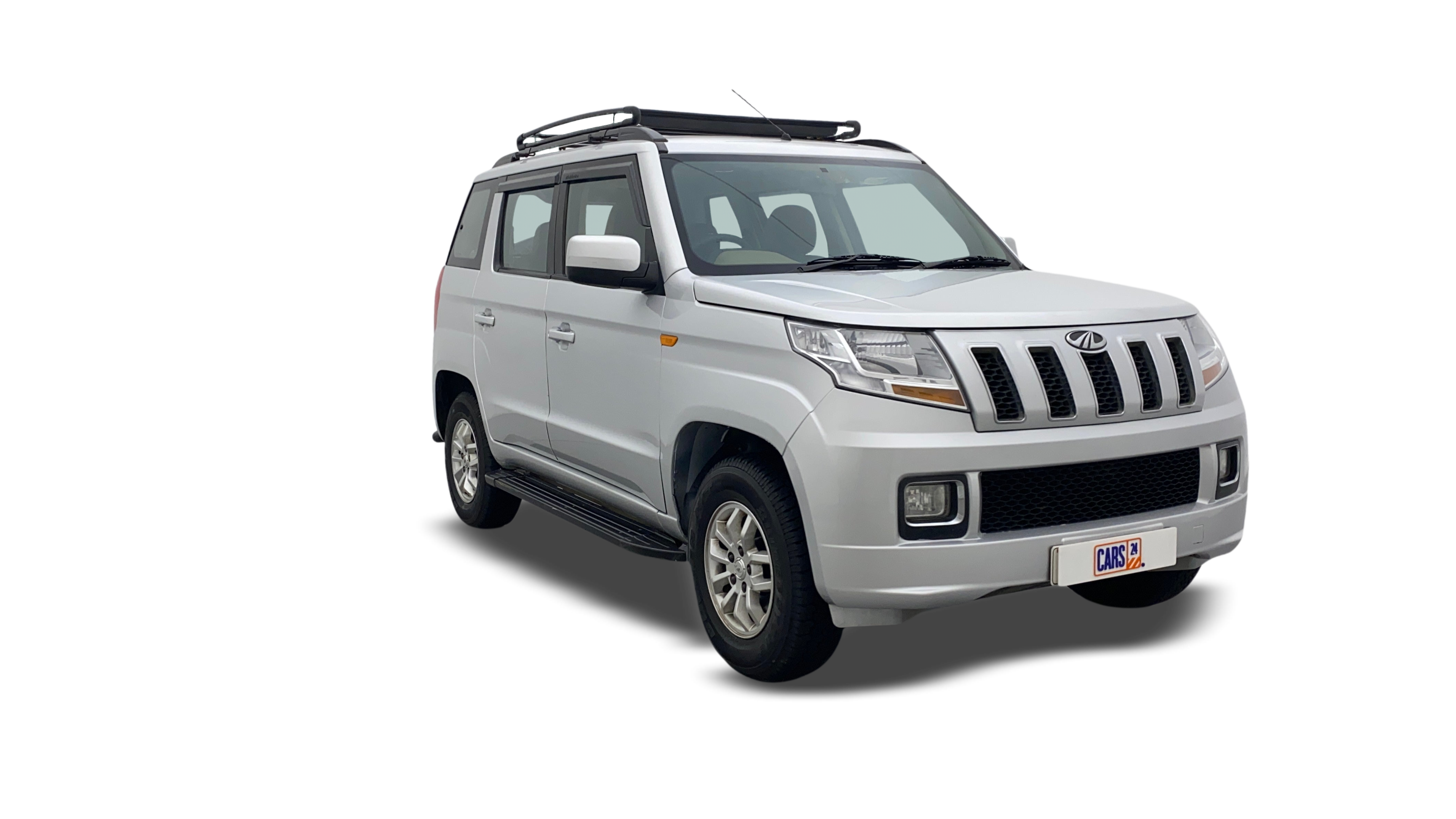 Mahindra TUV300-img