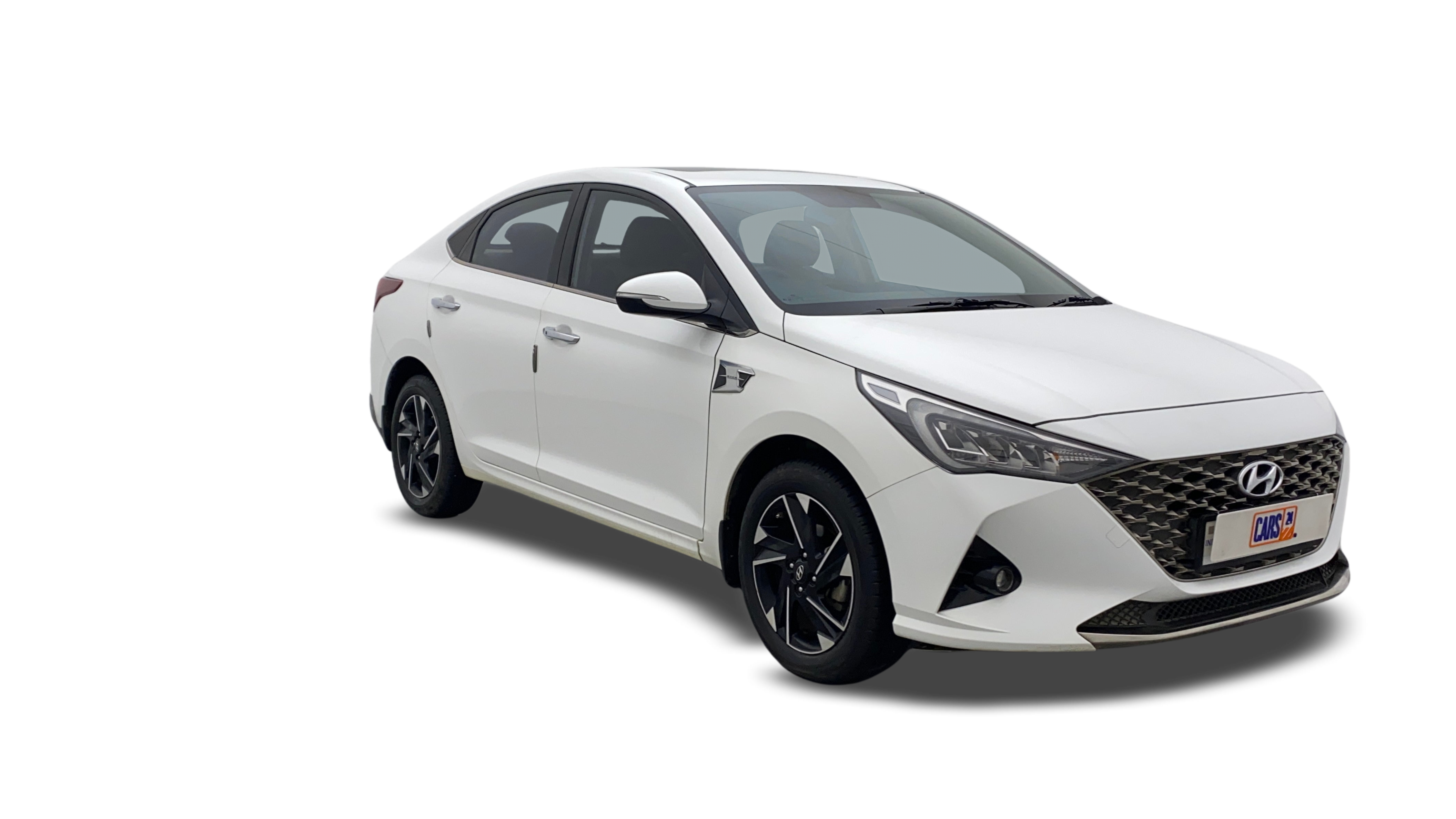 Hyundai Verna-img
