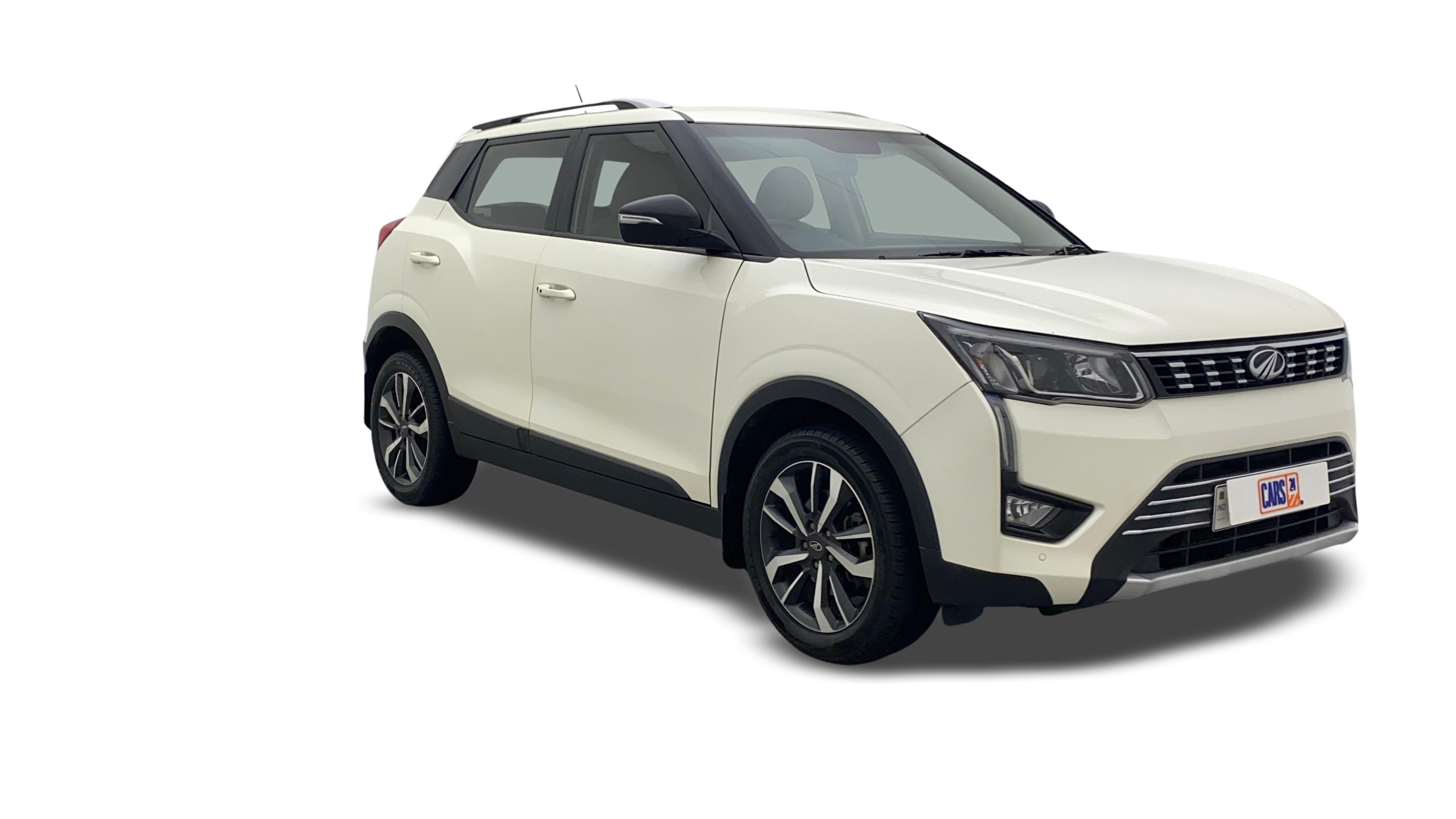 2020 Mahindra XUV300 - SUV - Petrol - Manual - ₹9.90 lakh