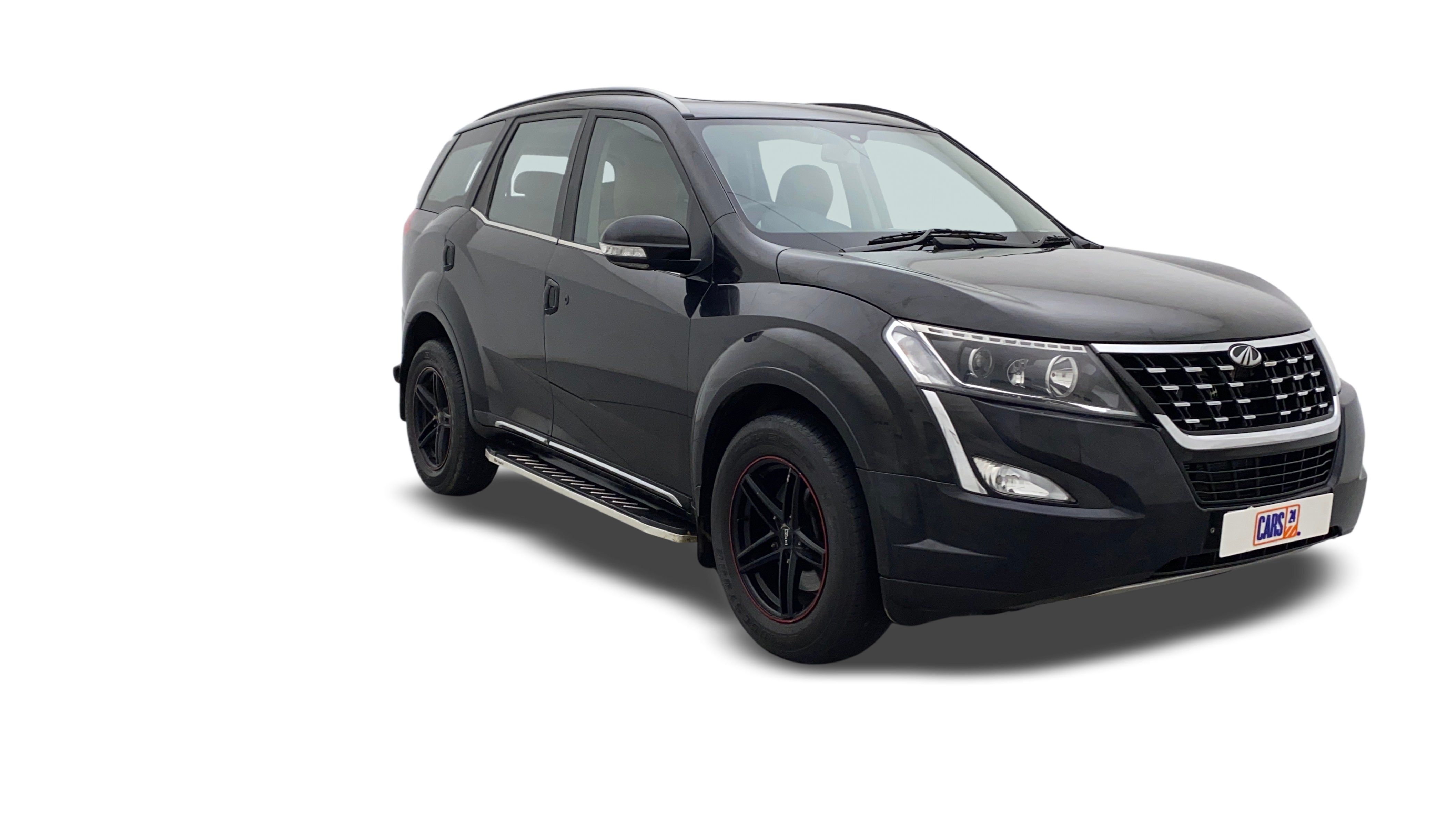 Mahindra XUV500-img