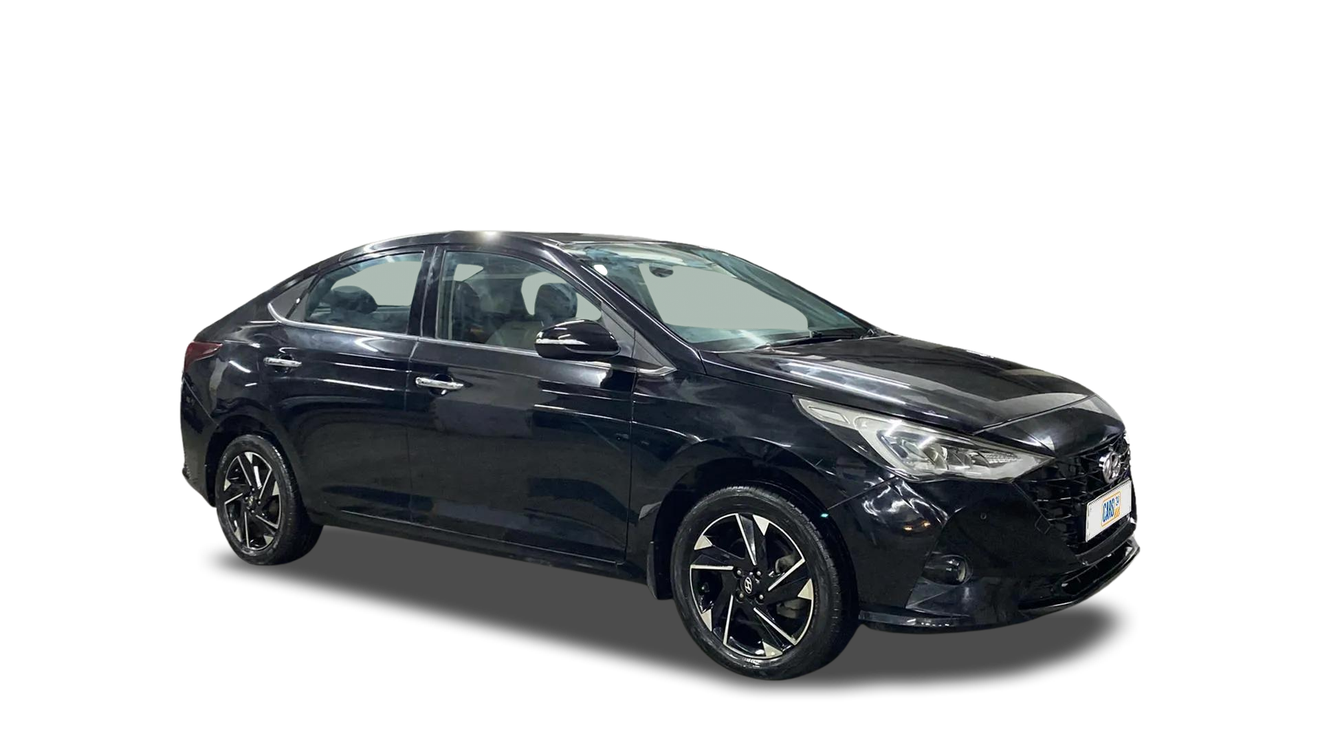 Hyundai Verna-img