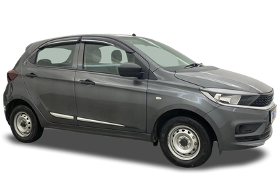Tata Tiago-img