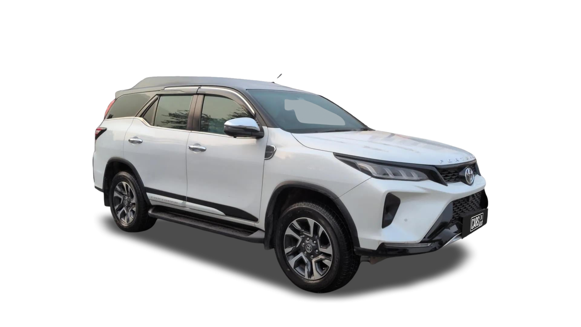 Toyota Fortuner-img