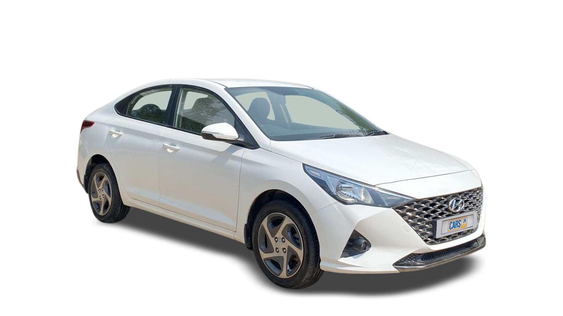 Hyundai Verna-img