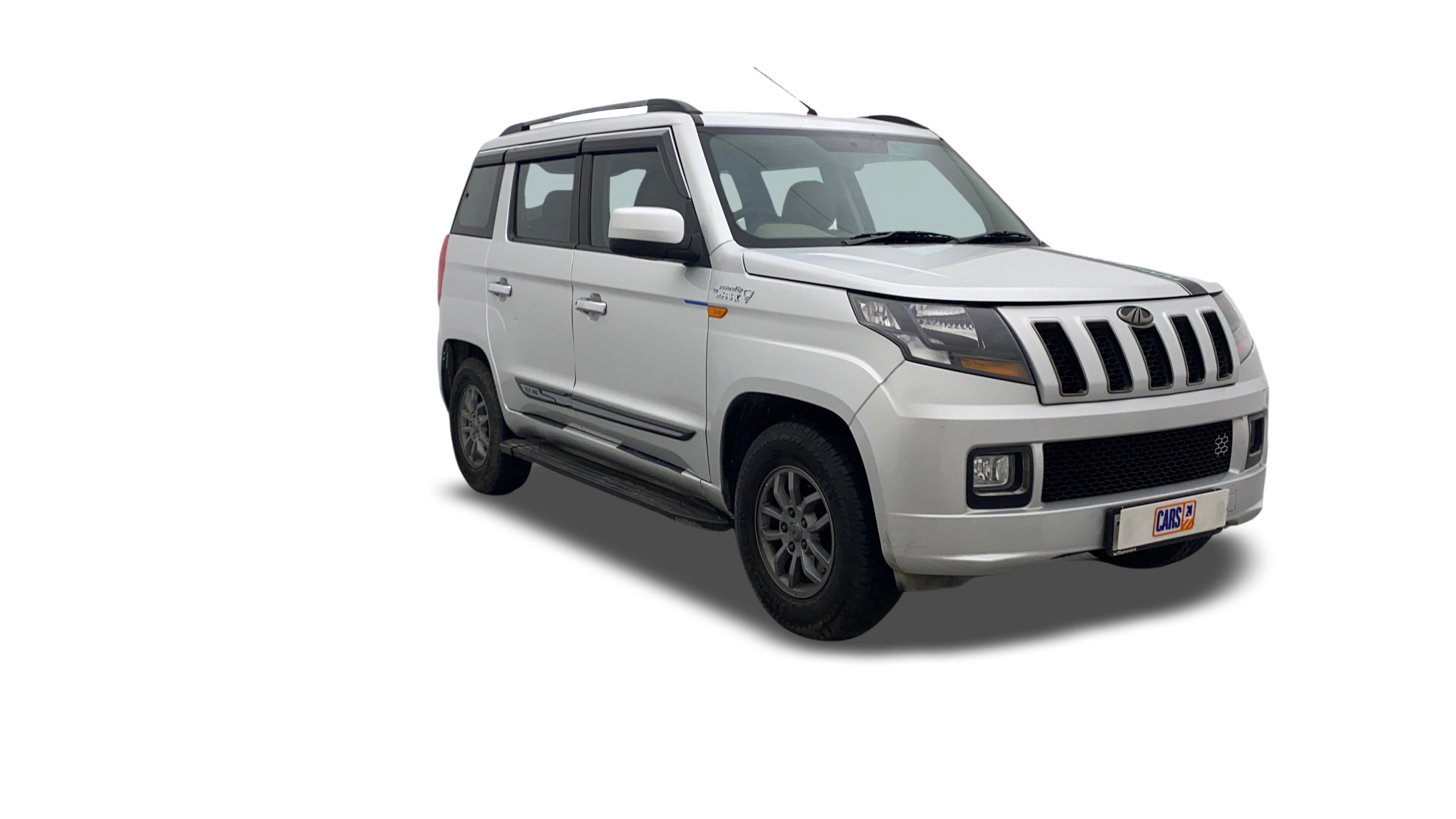 Mahindra TUV300-img