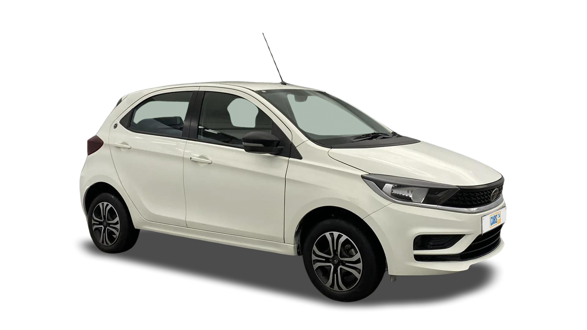 Tata Tiago-img
